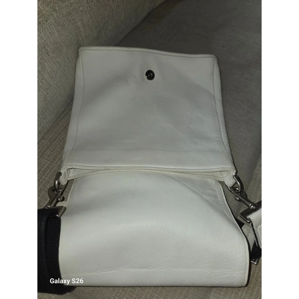 37. Coach Vintage White Leather Messenger Crossbody Bag 9431 USA Made